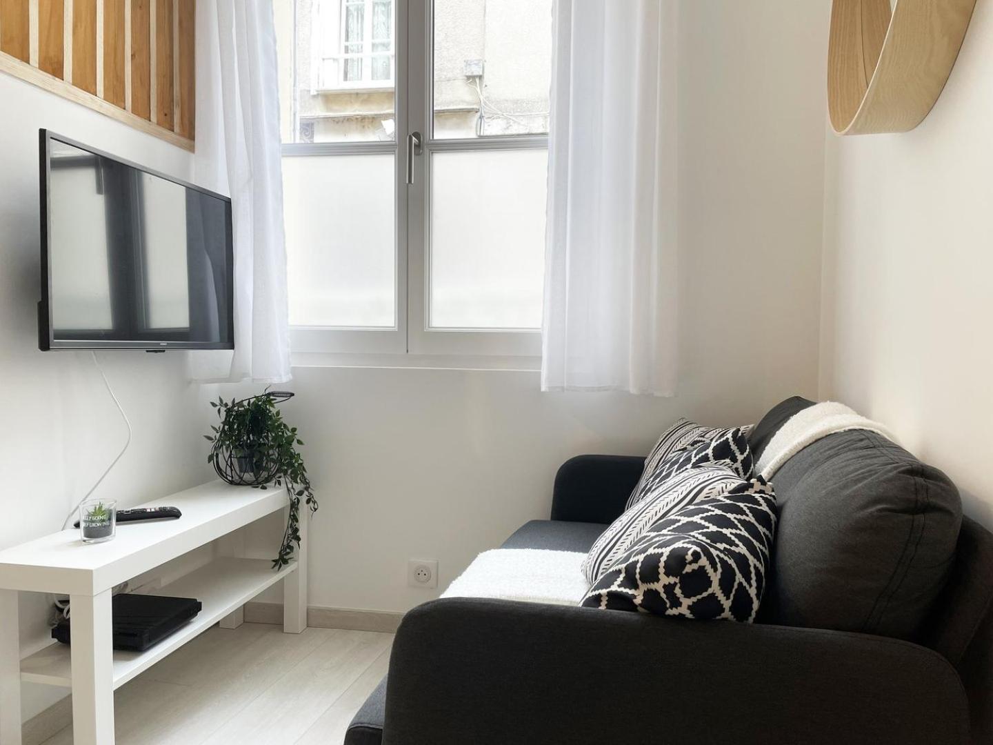 Le Saint Pierre Apartment Chartres Exterior photo